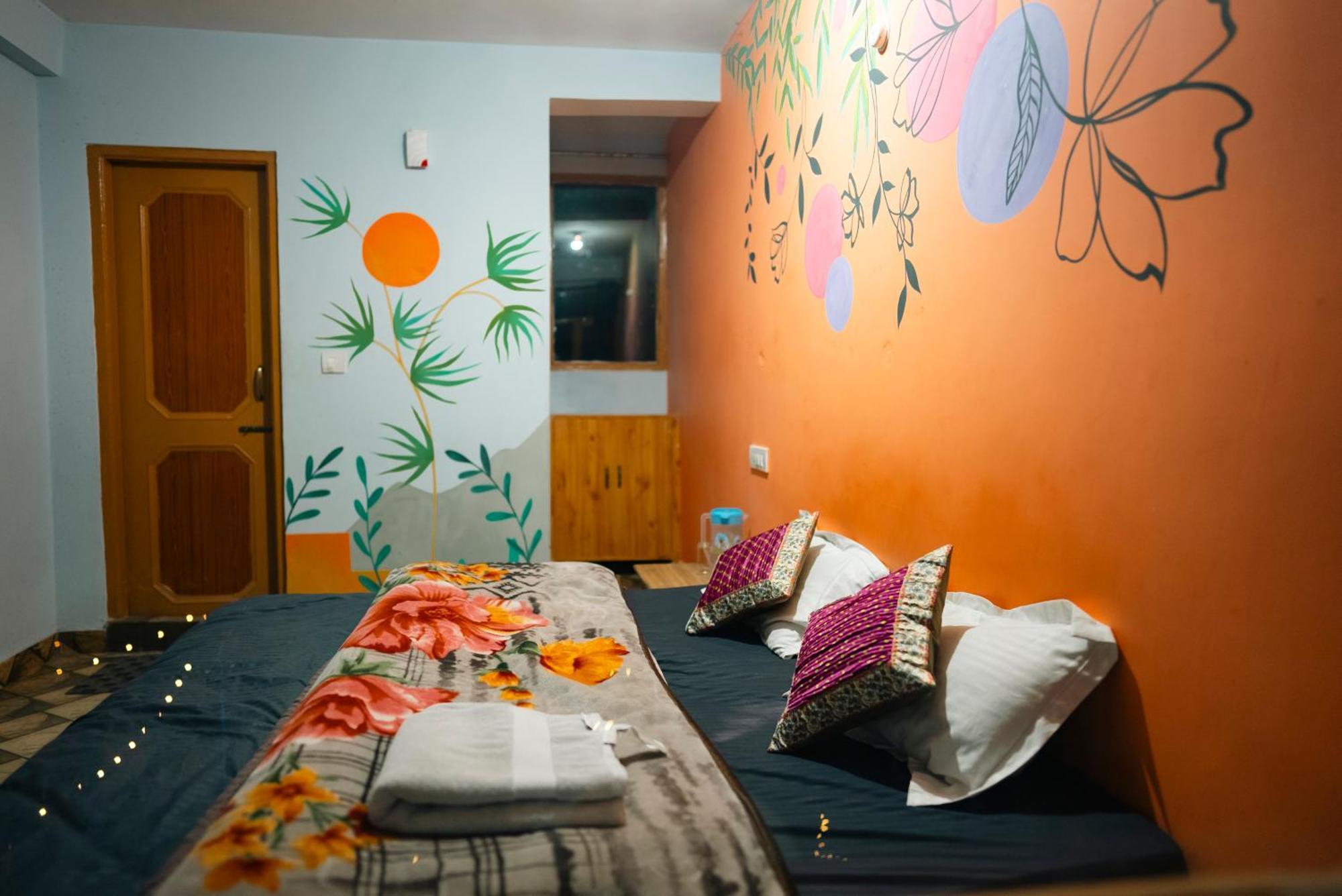 Hostel 360 Degree, Riverside Stay, Old Manali Exterior foto
